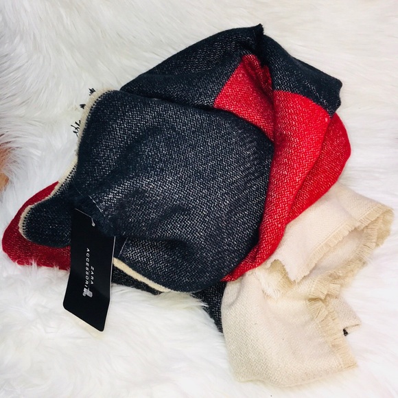 NWT Zara Blanket Scarf - Picture 3 of 3